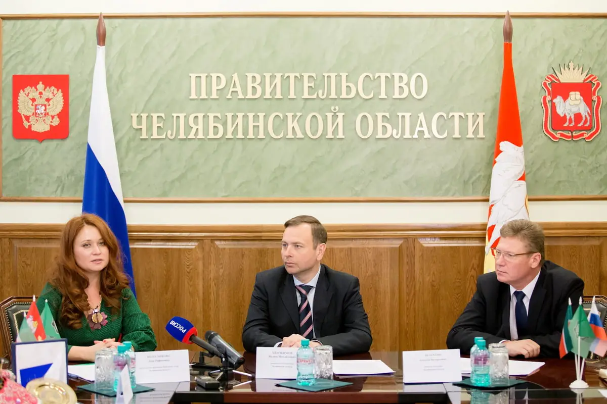 vlasti-chelyabinska.jpg