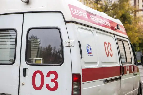 Что делать при обнаружении перелома шейки бедра