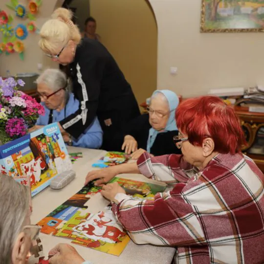 пансионат для пожилых людей с деменцией